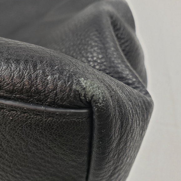 Vince Camuto Black Shoulder Bag - Picture 15 of 16